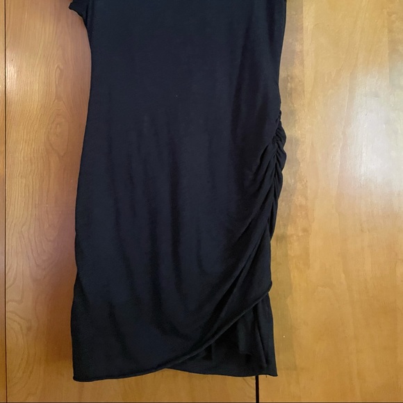 Little black dress - Picture 4 of 5